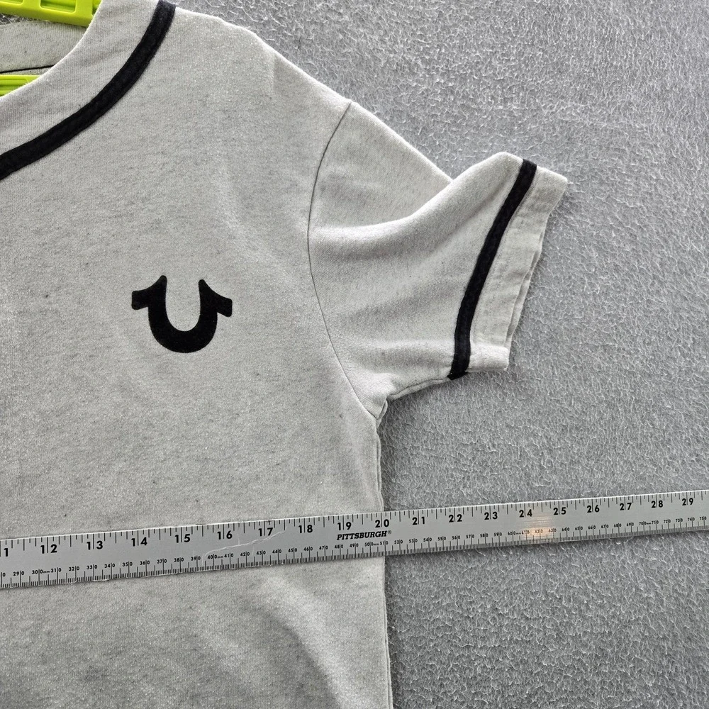 True Religion Men‎ Jersey M Gray Logo Lead Off Baseball Button